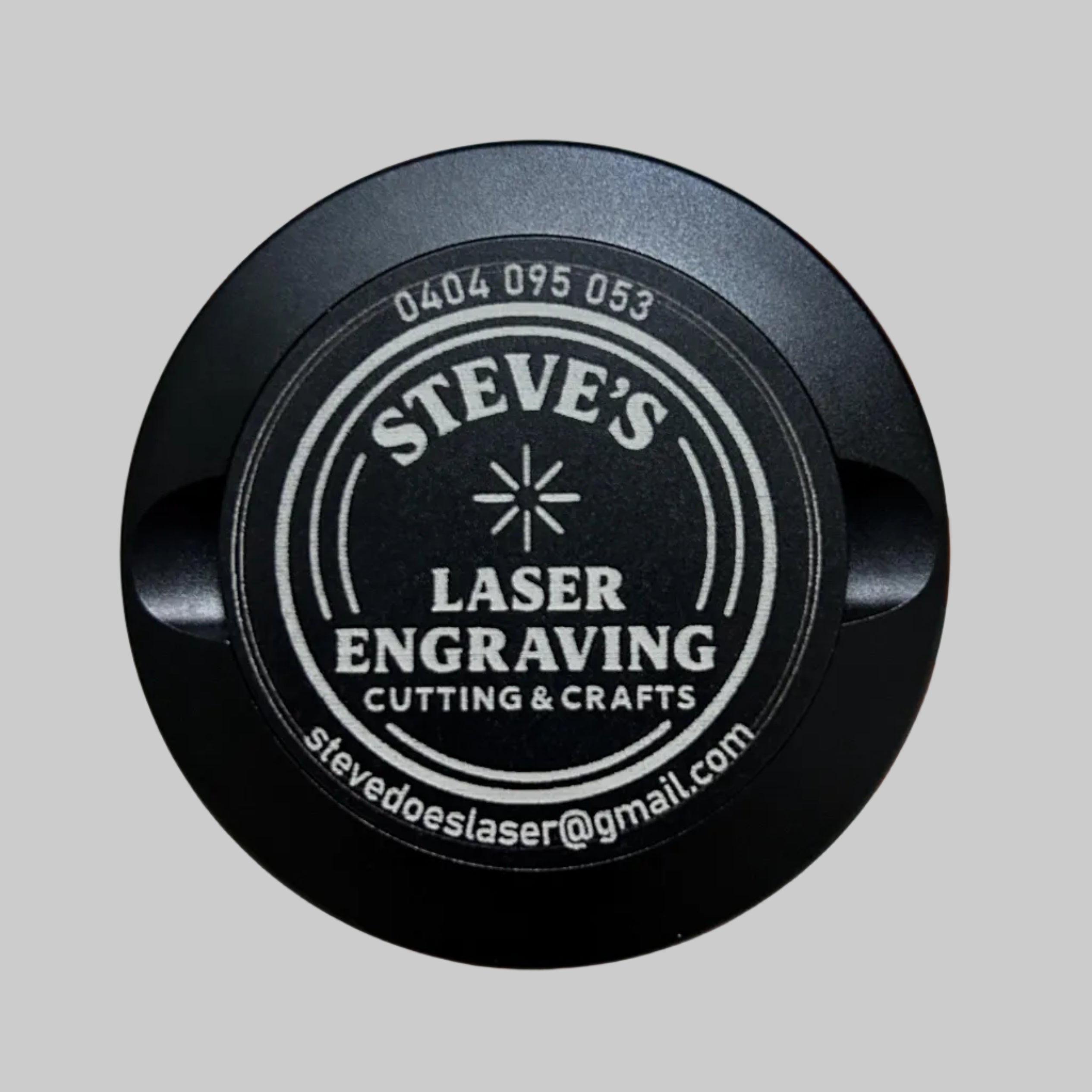 Snus/Energy pouch/Dip/Tobacco Container, Aluminum Double Compartment, Custom Engraved, seals in the freshness.